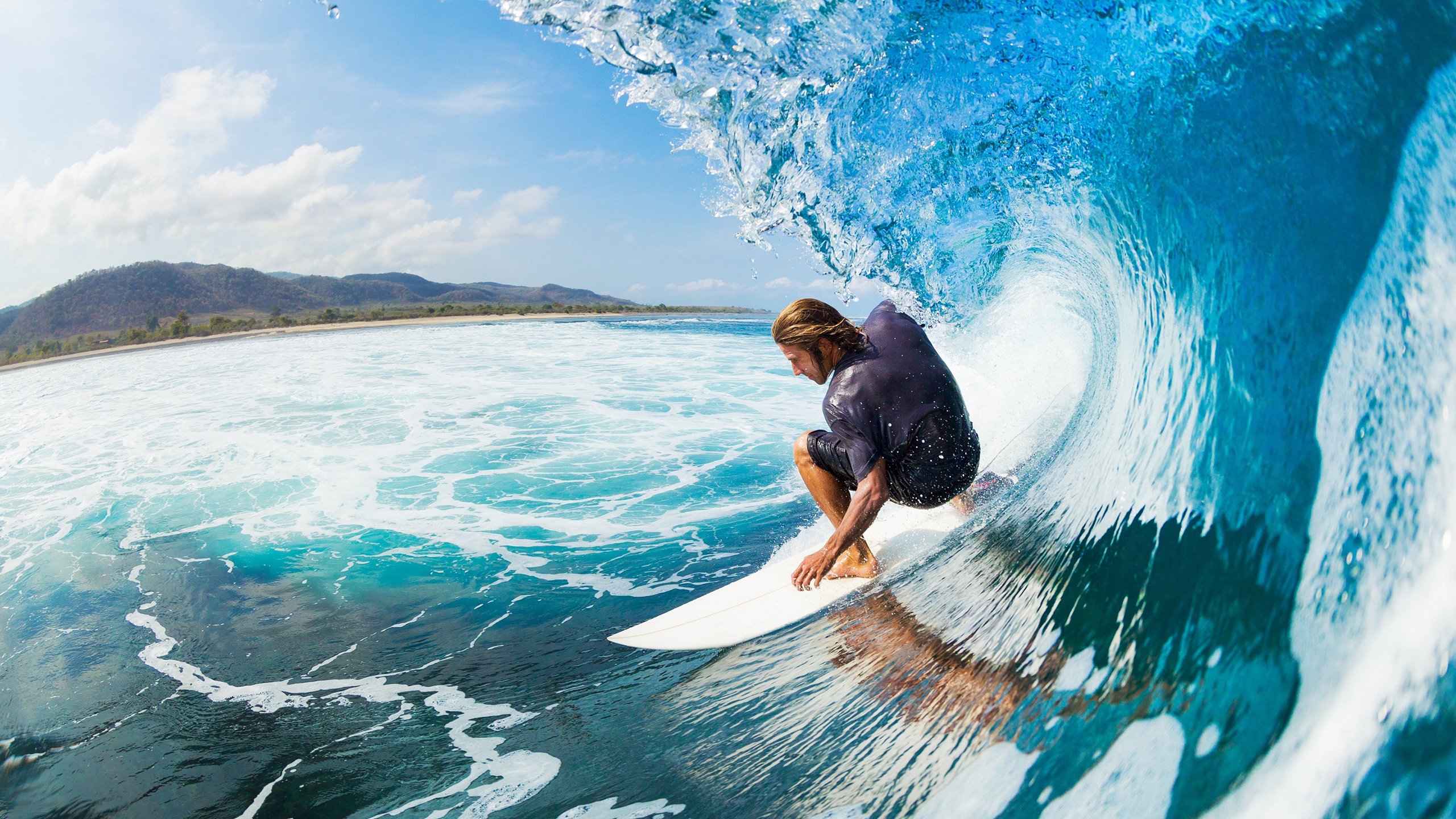 球队战术分析:高效控球与反击战术的辩证,控球技术